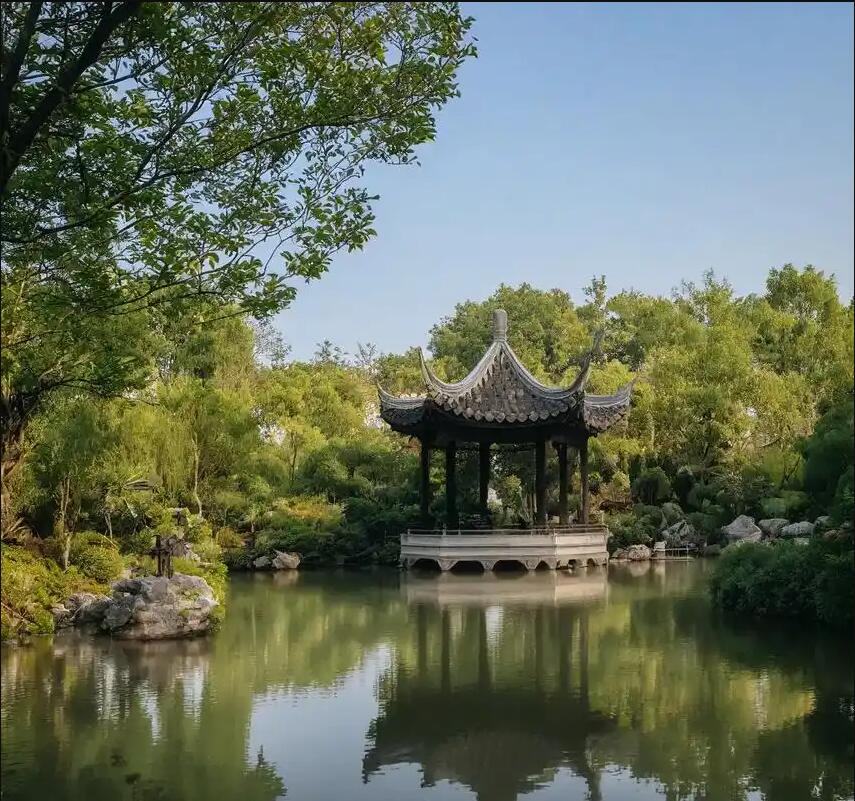 雨花台区半雪出版有限公司